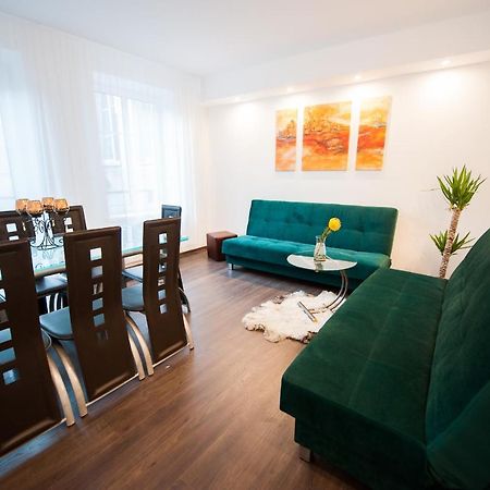 Vilnius Old Town, 3 Bdr Penthouse, 100 M2 With Terrace Apartment Exterior photo
