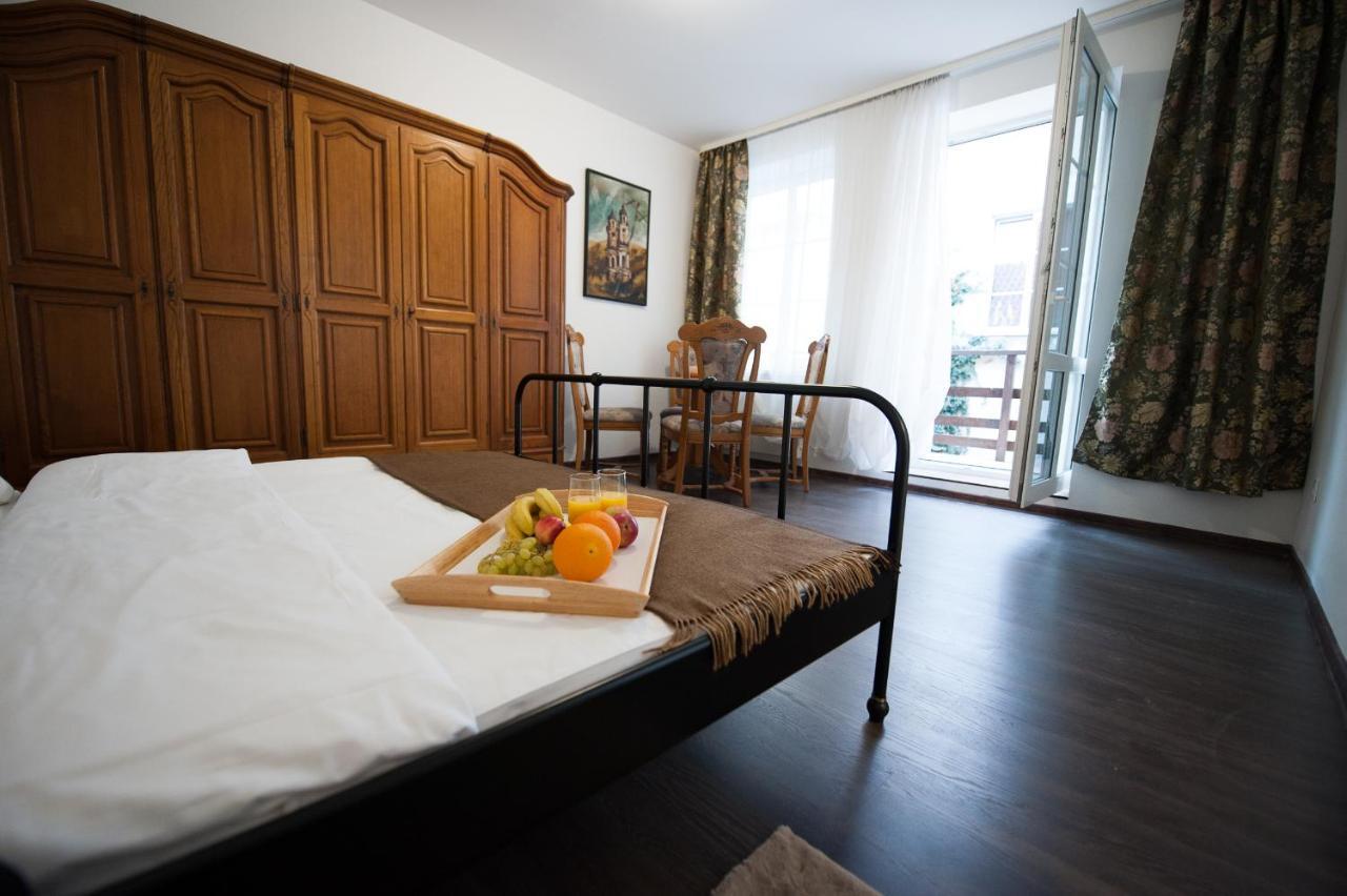 Vilnius Old Town, 3 Bdr Penthouse, 100 M2 With Terrace Apartment Exterior photo