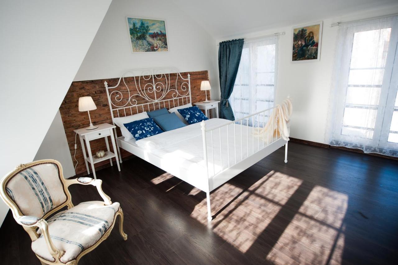 Vilnius Old Town, 3 Bdr Penthouse, 100 M2 With Terrace Apartment Exterior photo