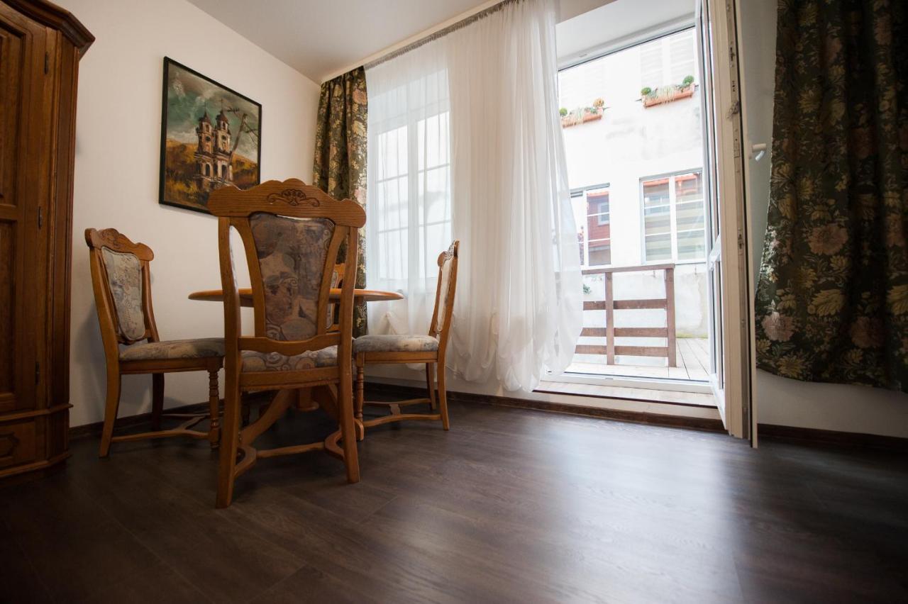 Vilnius Old Town, 3 Bdr Penthouse, 100 M2 With Terrace Apartment Exterior photo