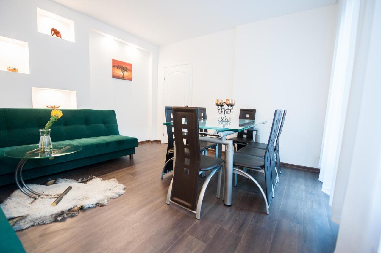 Vilnius Old Town, 3 Bdr Penthouse, 100 M2 With Terrace Apartment Exterior photo